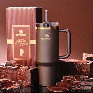 Stanley Cup Chocolate 40 oz